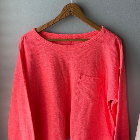 Aerie Bright Neon Pink Sweatshirt - Picture 2 of 8